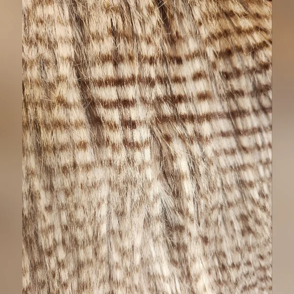 Pink Republic Charcoal Grey Faux Fur Vest Women's Sz (M) NWOT - Picture 4 of 7